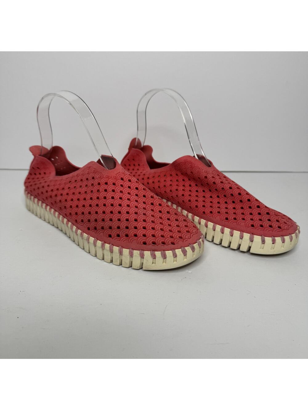 Ilse Jacobsen Shoes Womens Size 39 Perforated Slip On Flats Rubber Sole Comfort